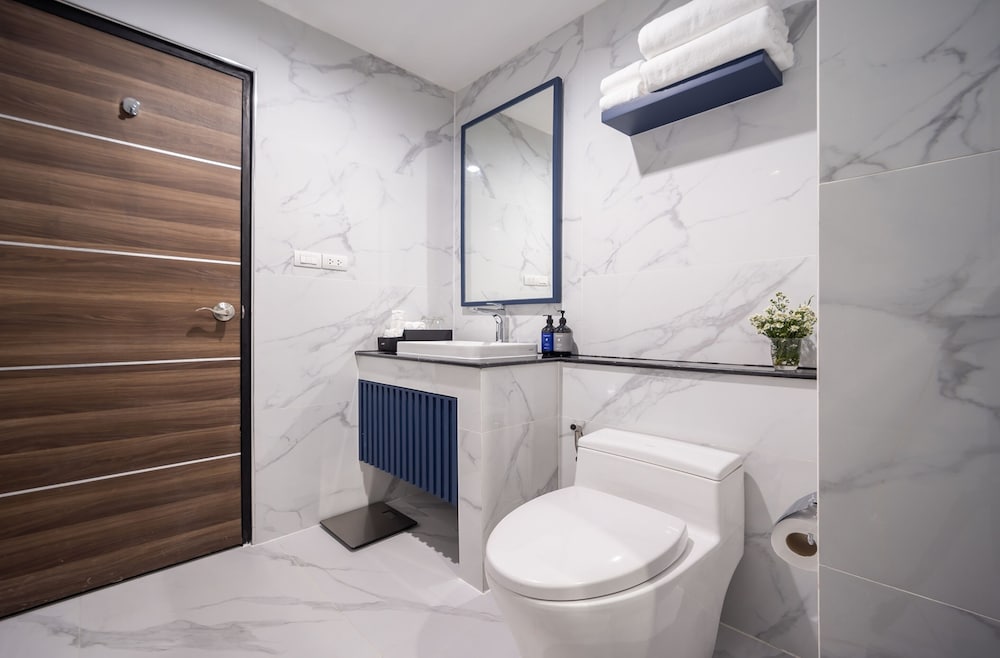 Eastin Hotel Vientiane 49/50