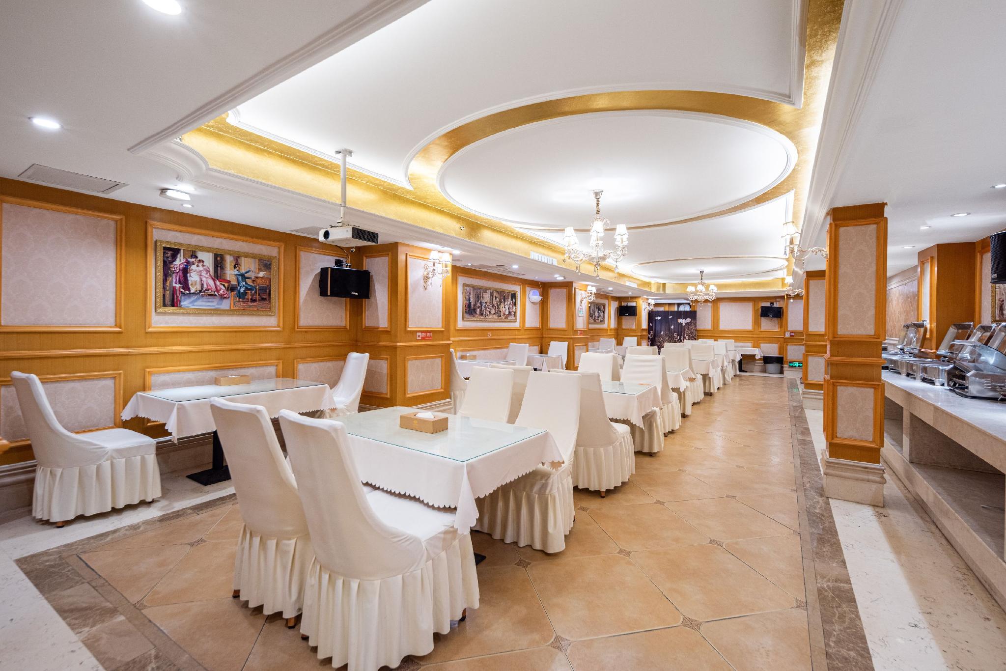 Vienna Hotel (Wuhan Lingjiaohu Wanda Metro Station) 52/54