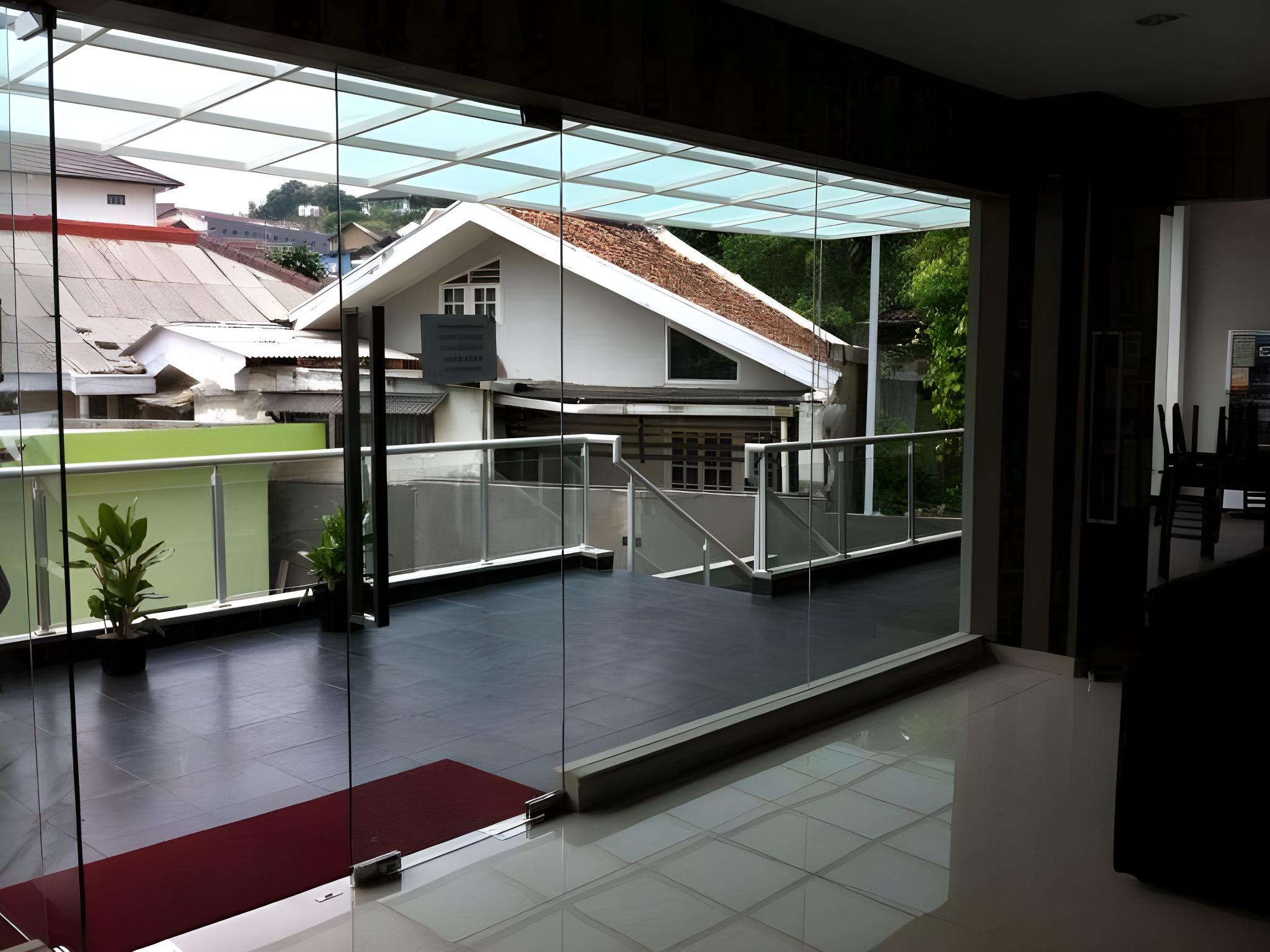 Reddoorz @ Ciumbeleuit 14/36
