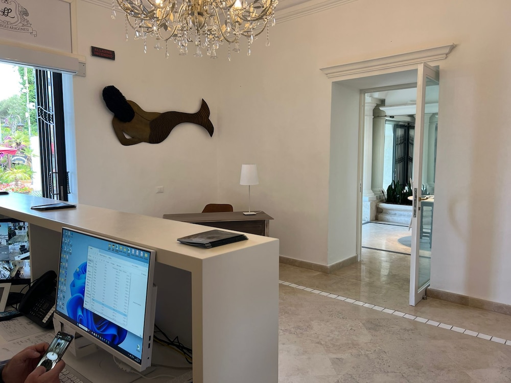 Relais Corte Degli Aragonesi 8/47
