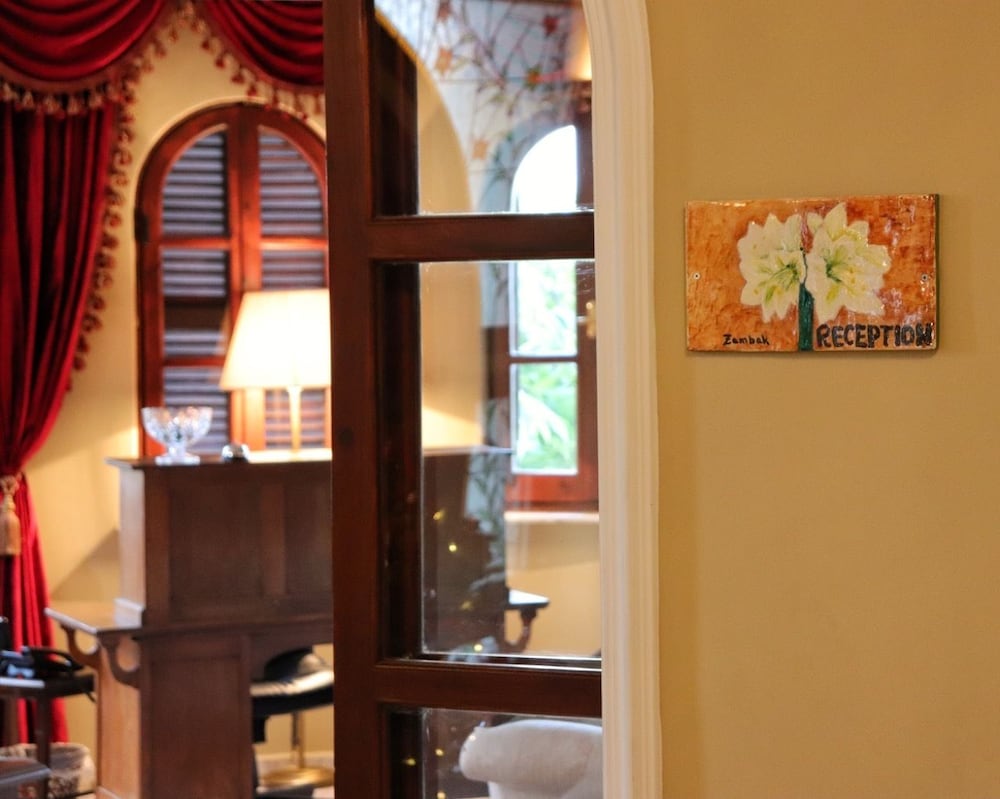 Meryems Hotel 8/41