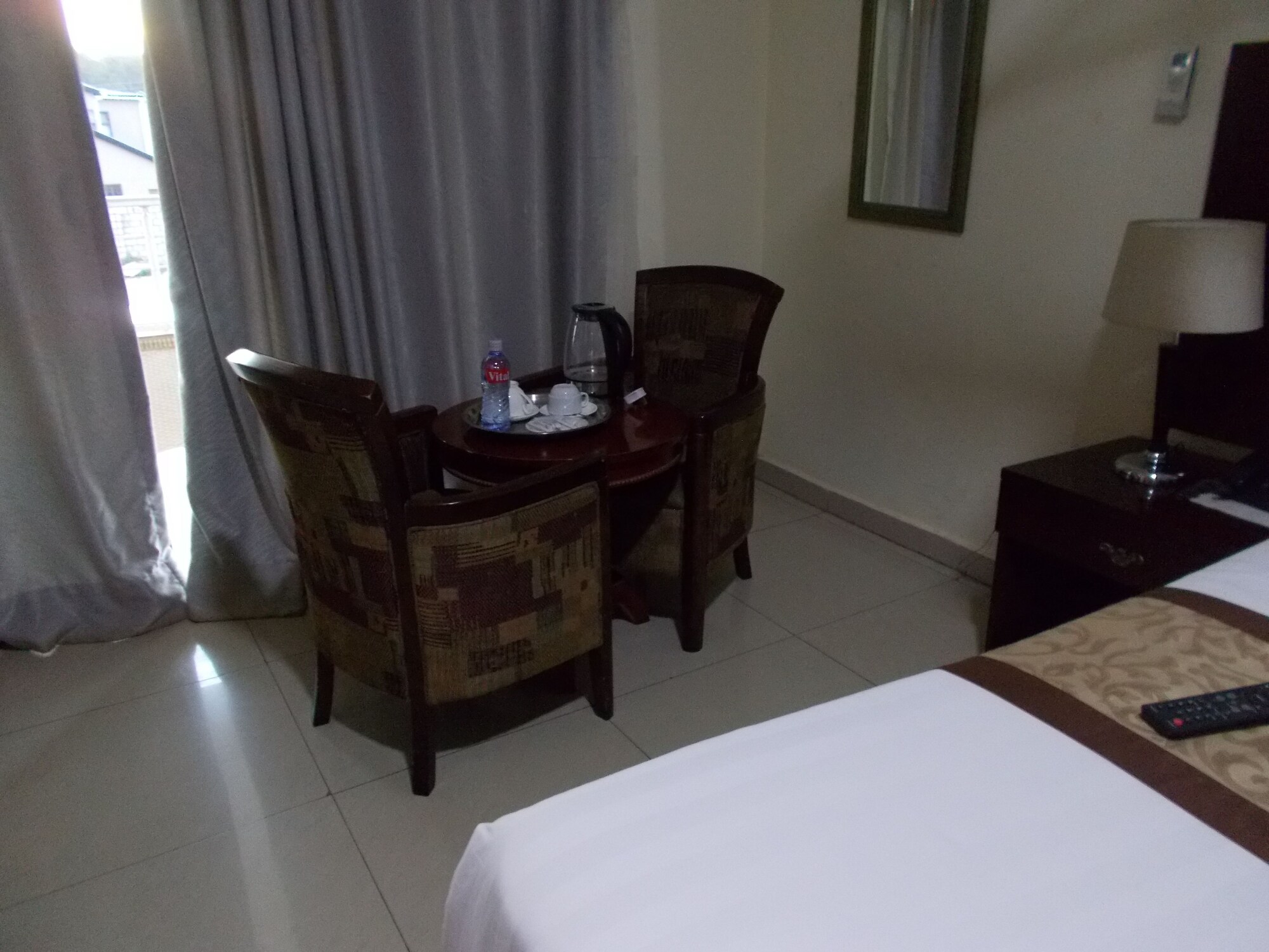 EXECUTIVE, DOUBLE BED, GARDEN VIEW