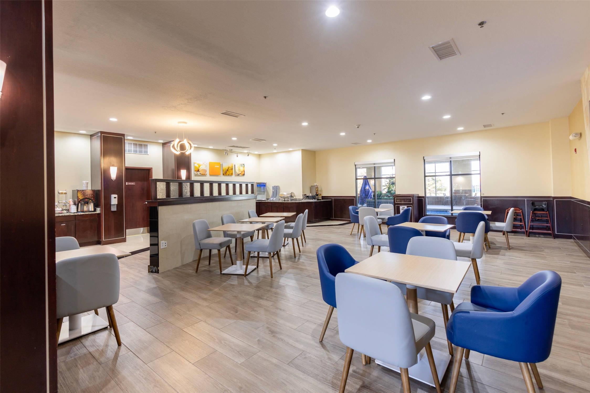 Comfort Suites Troy-I75 60/69