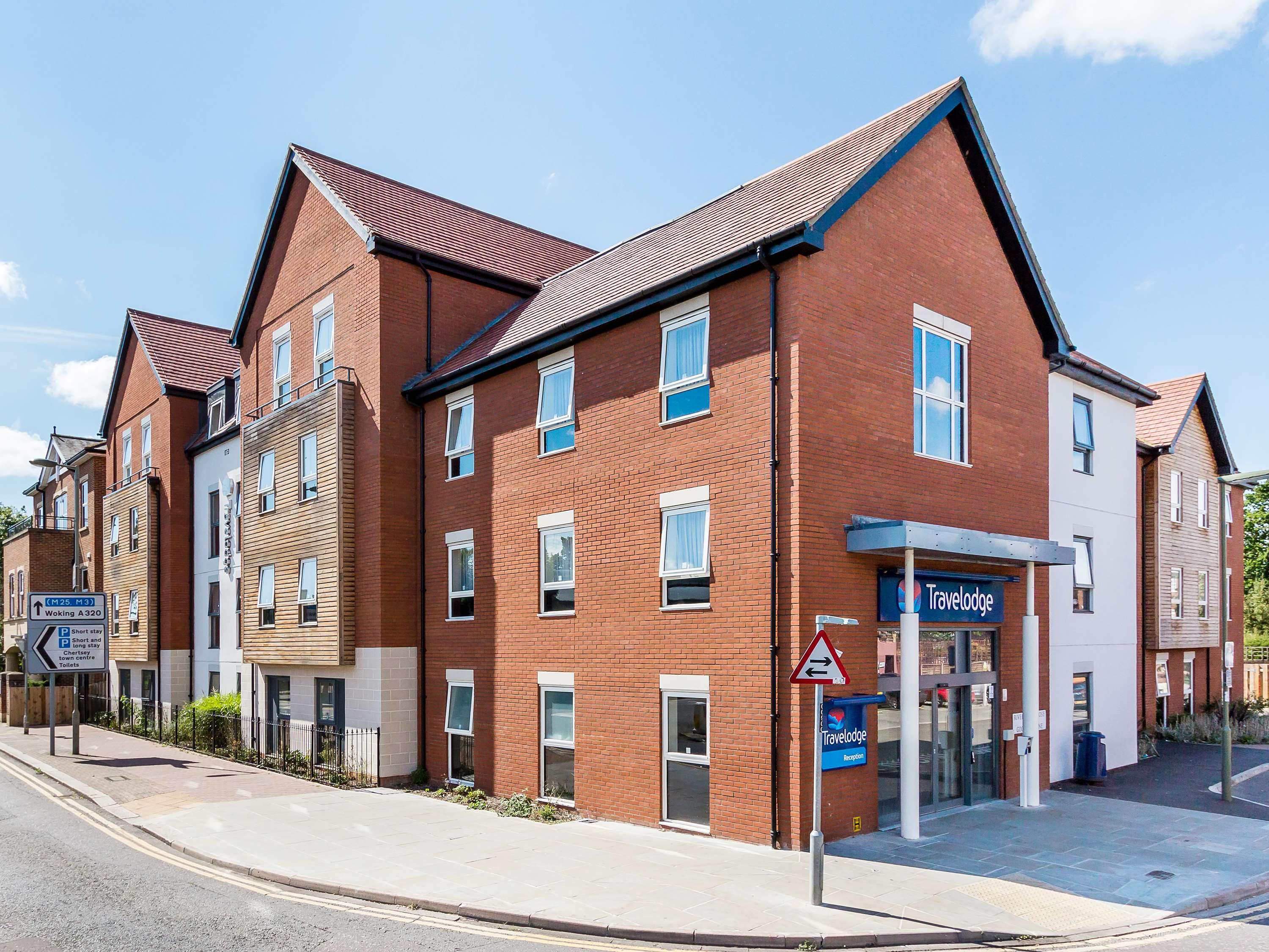 Travelodge Chertsey 23/27
