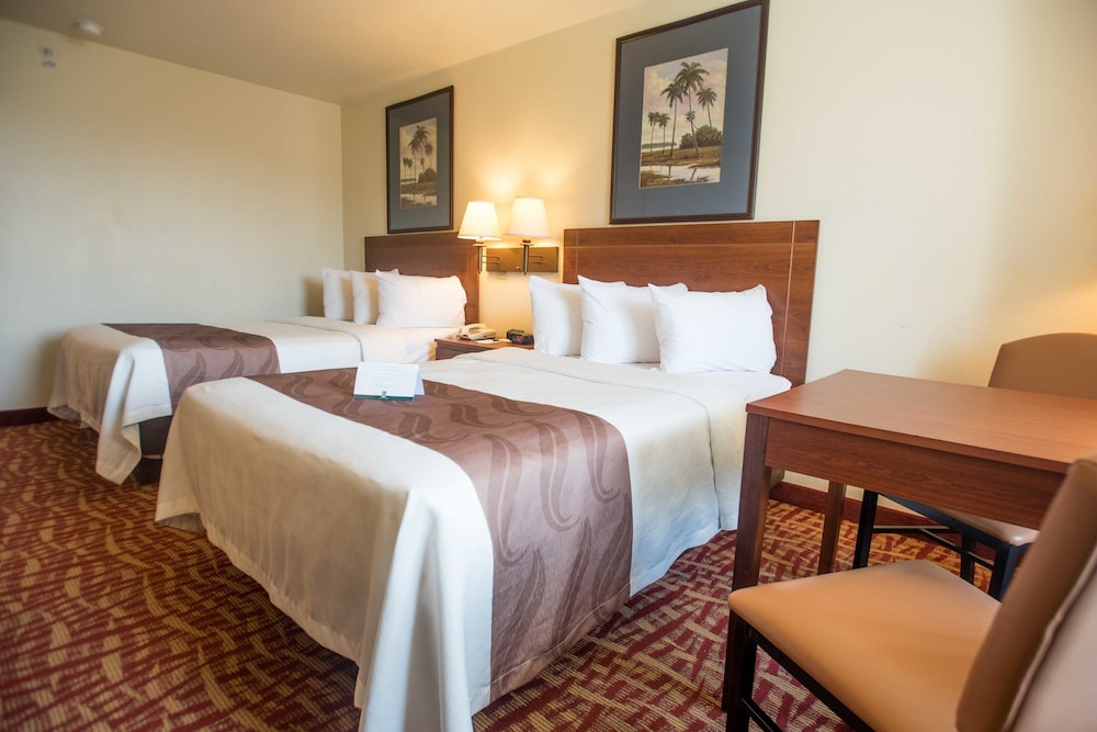 Quality Inn At Town Center 11/34