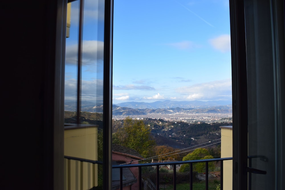 ALBERGO LA CASTELLANA 23/26