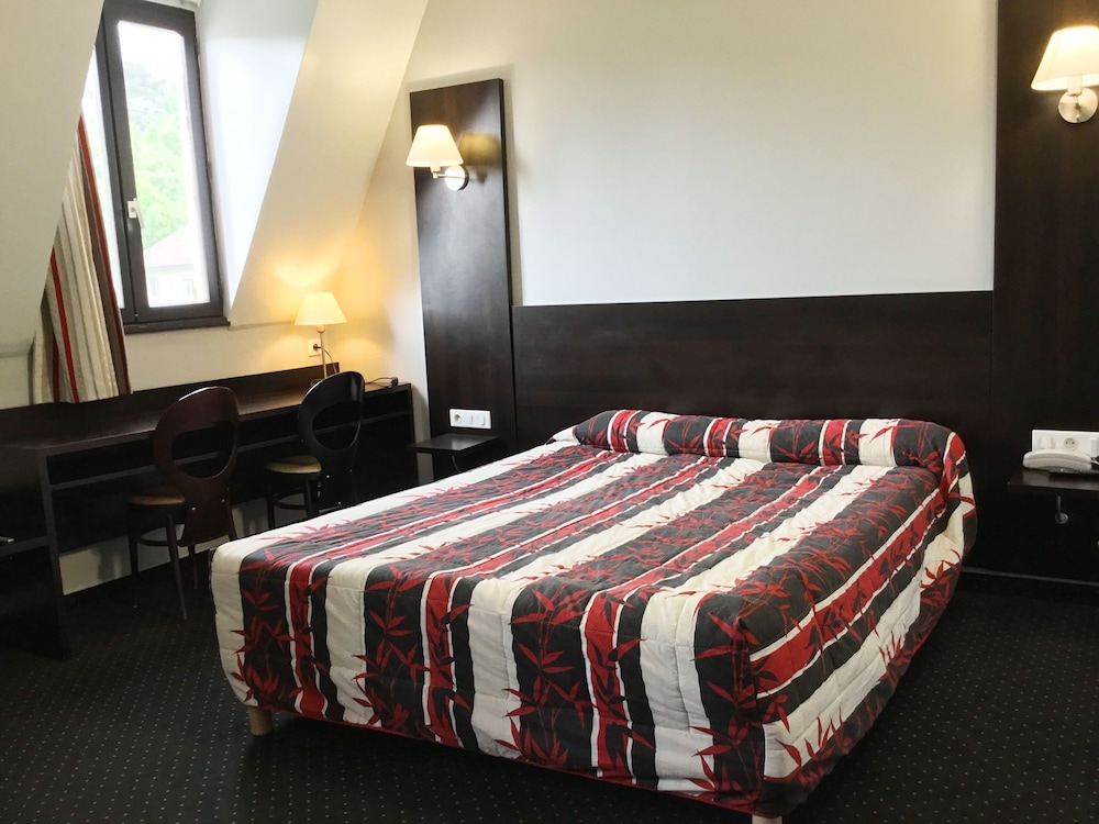 HOTEL ALLIANCE LOURDES 22/63