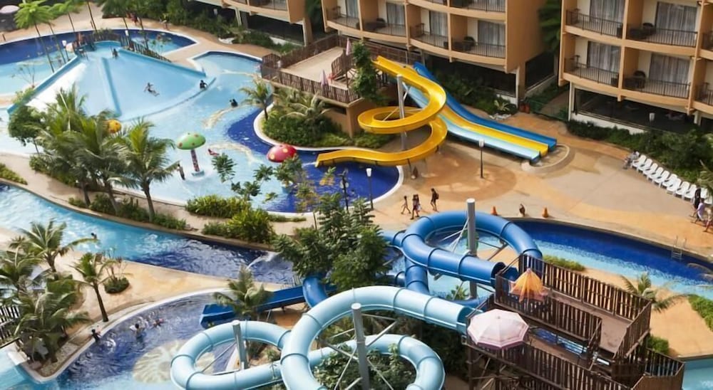New Town Condominium at Bandar Sunway 55/60