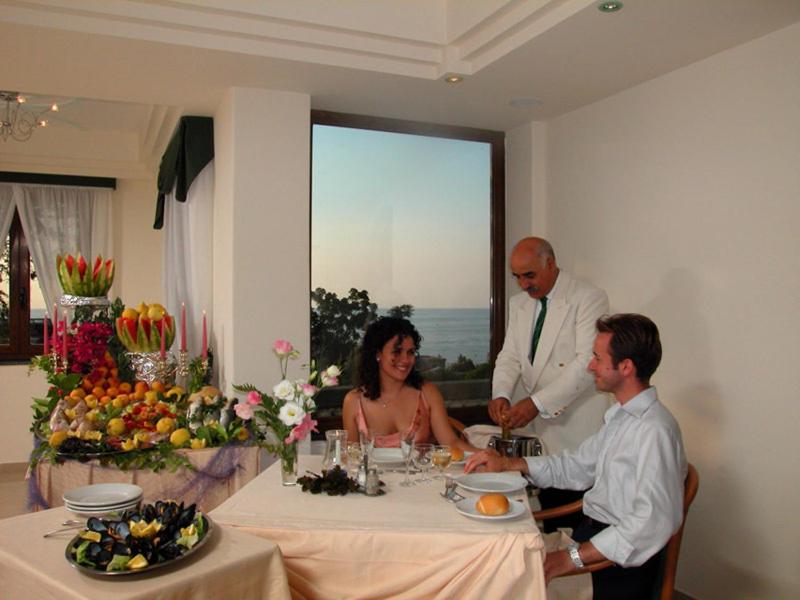 Albergo Villa Hibiscus 43/63