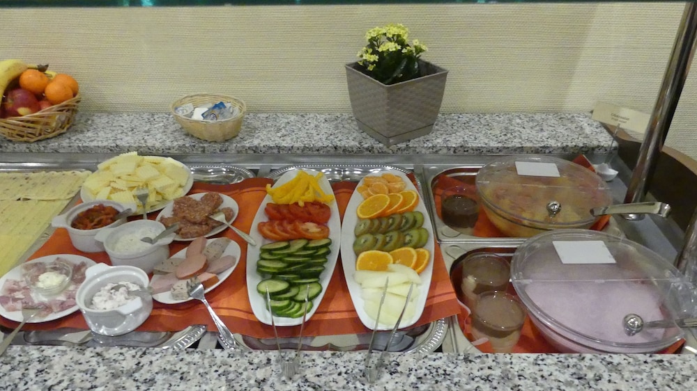 Hotel Lindenberger Hof 18/28