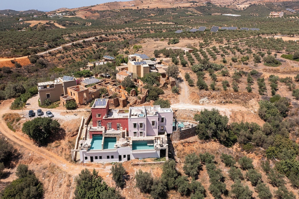 Lameriana Secret Village 2/77