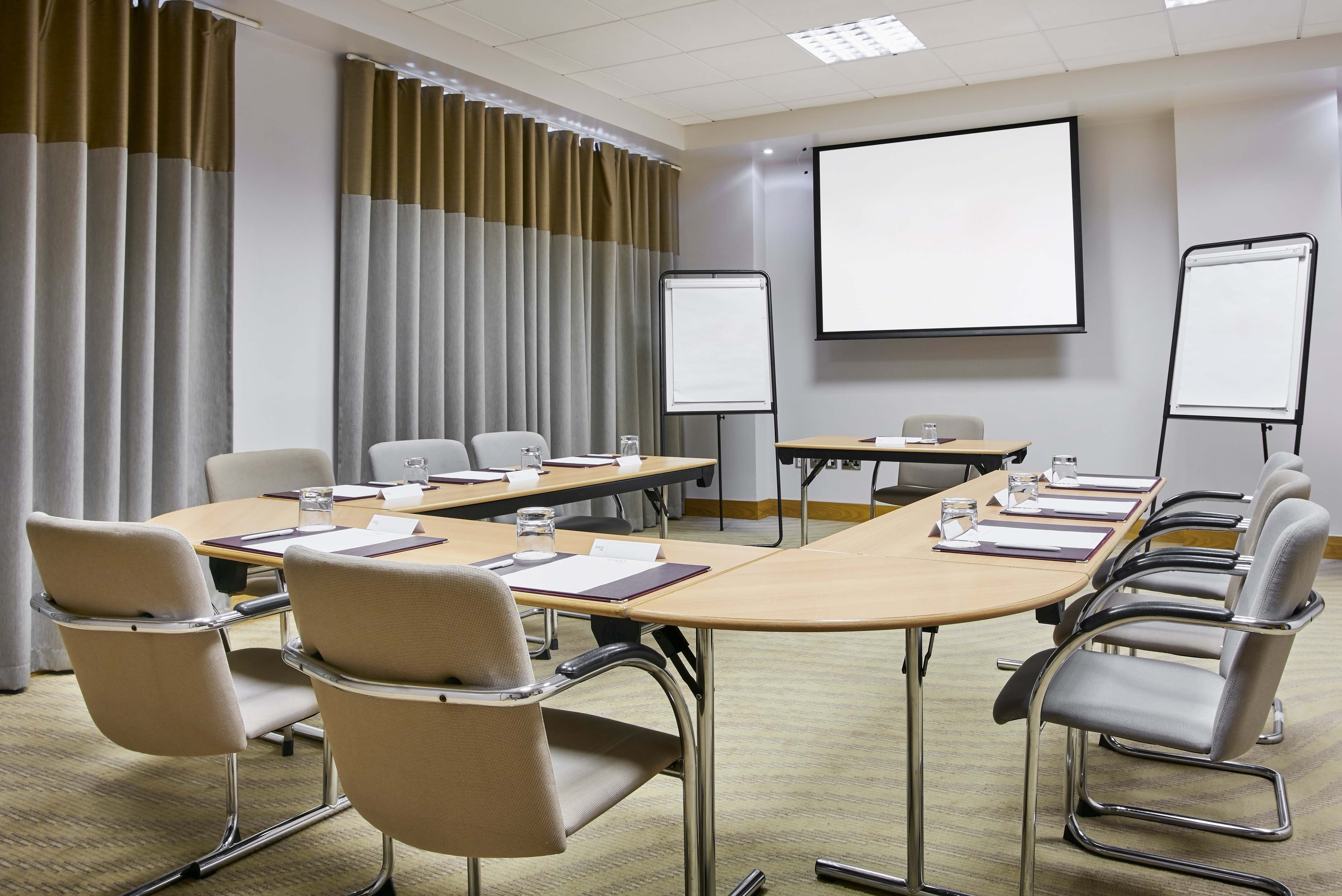 Leonardo Hotel Swindon 37/44