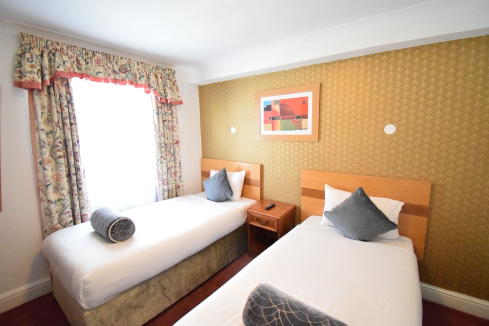 Pembridge Palace Hotel 13/50