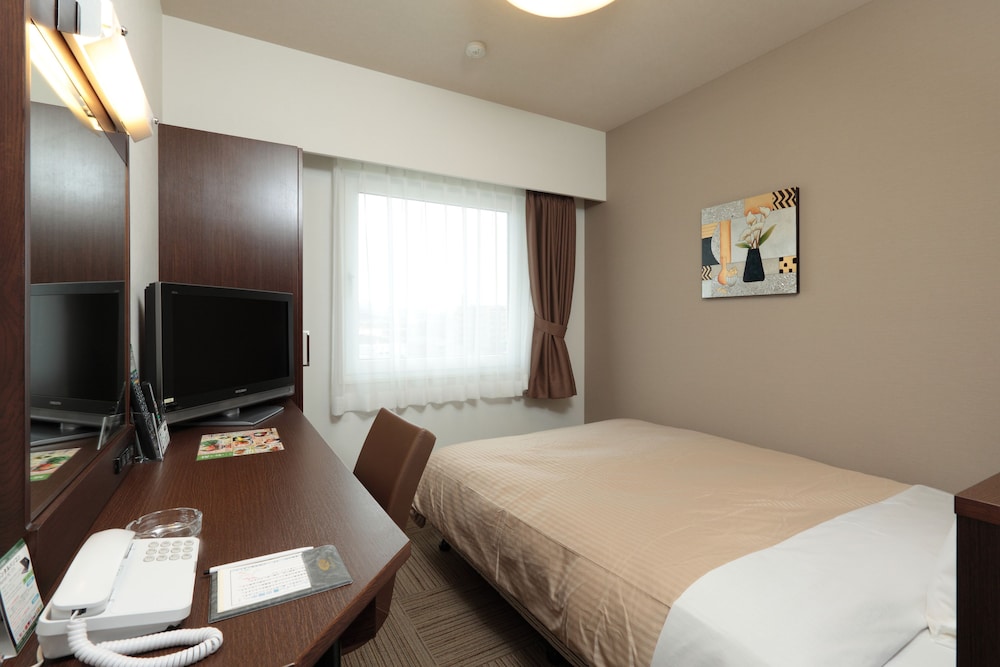 Hotel Route-Inn Toyota Jinnaka 7/30