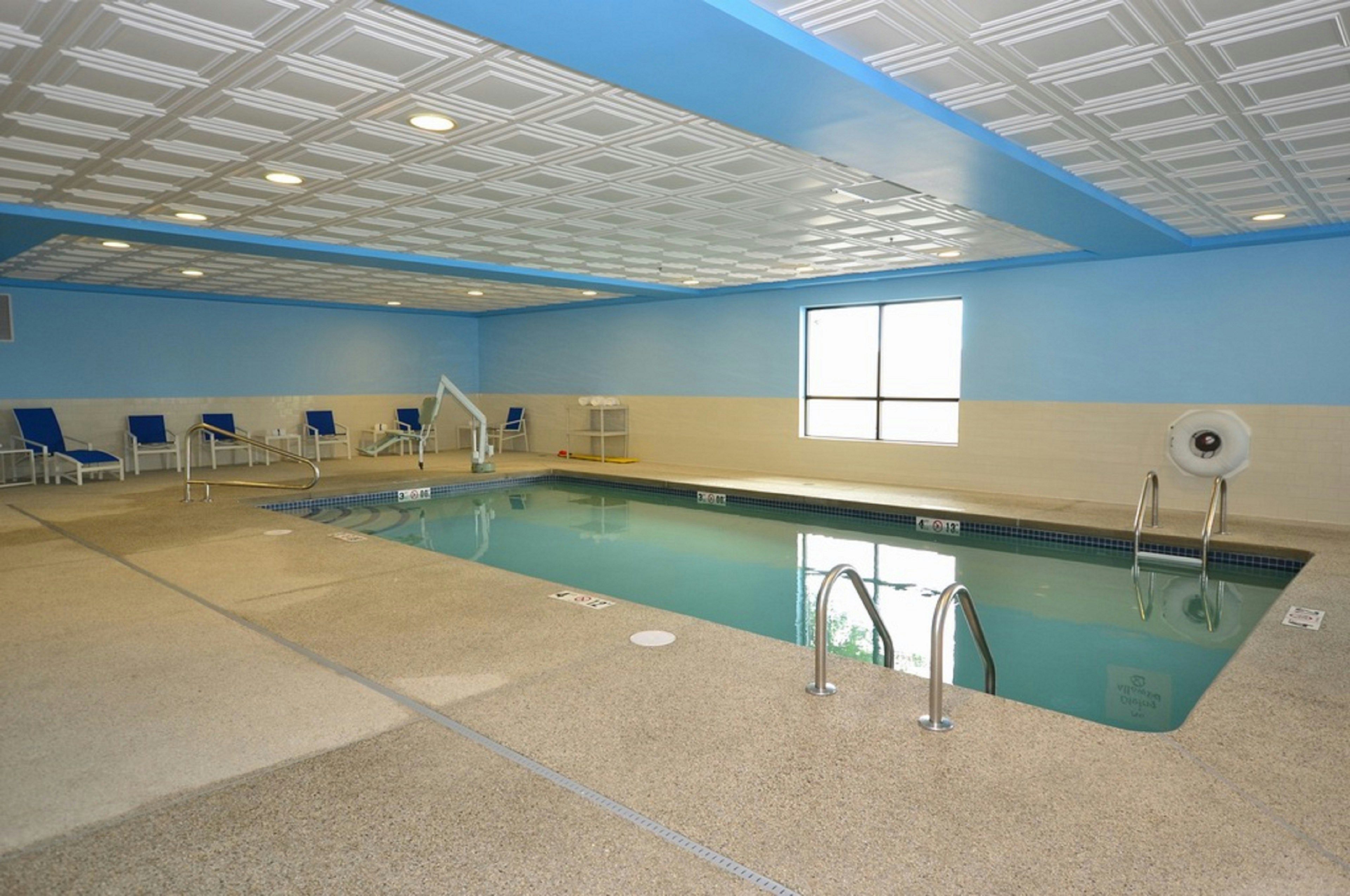 Holiday Inn Express Boston South Brockton 36/78