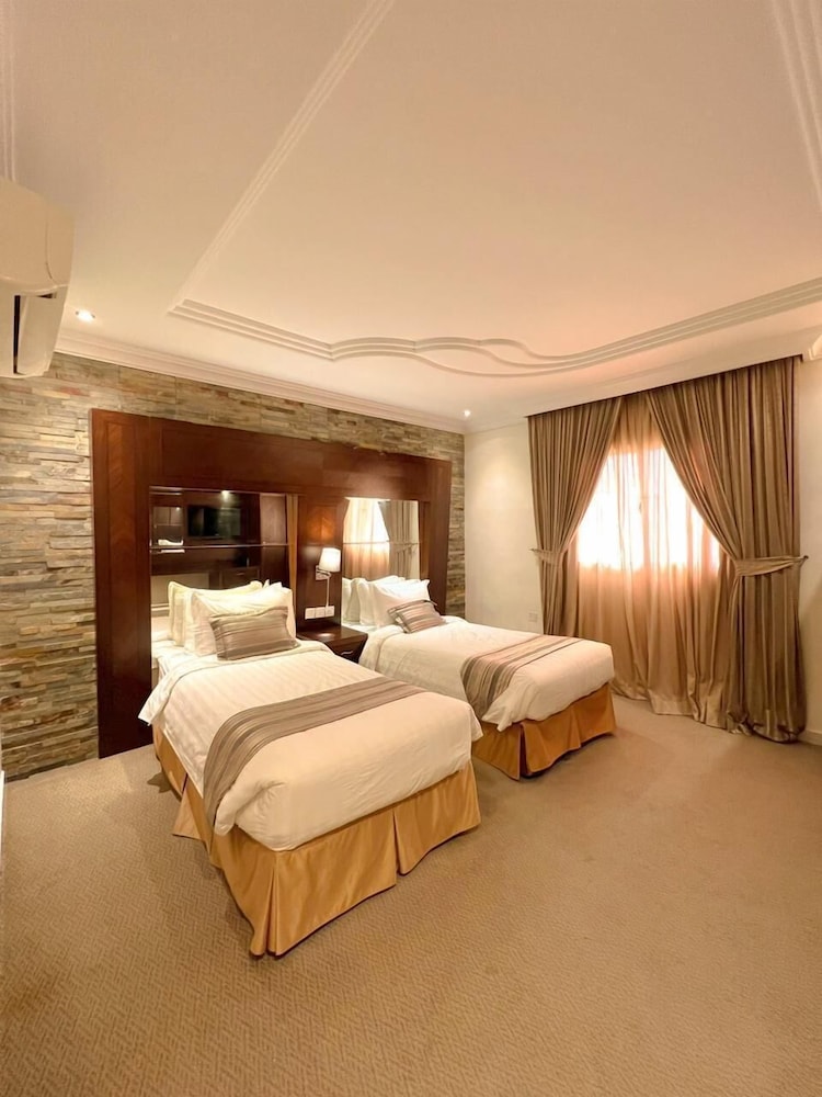 Loren Suites Al Salamah 19/50