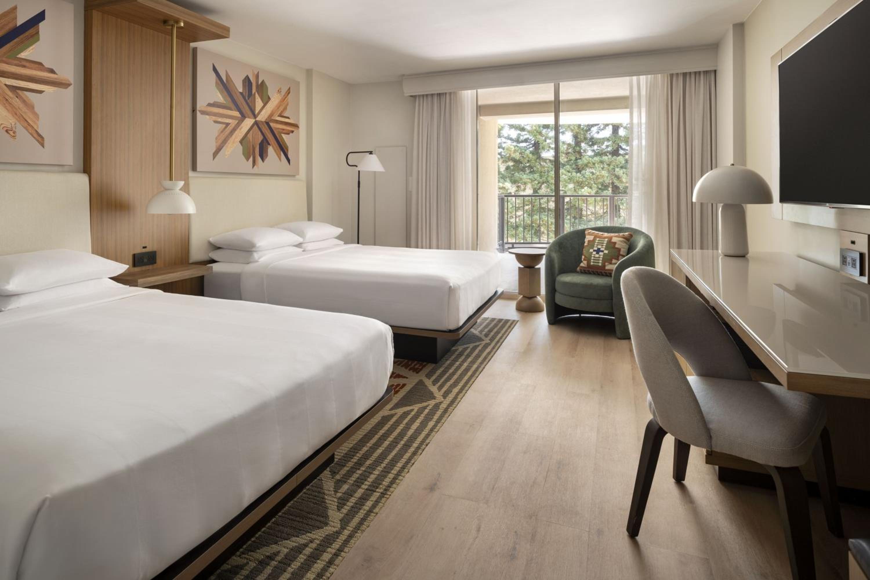 Room, 2 Double Beds, Concierge Level