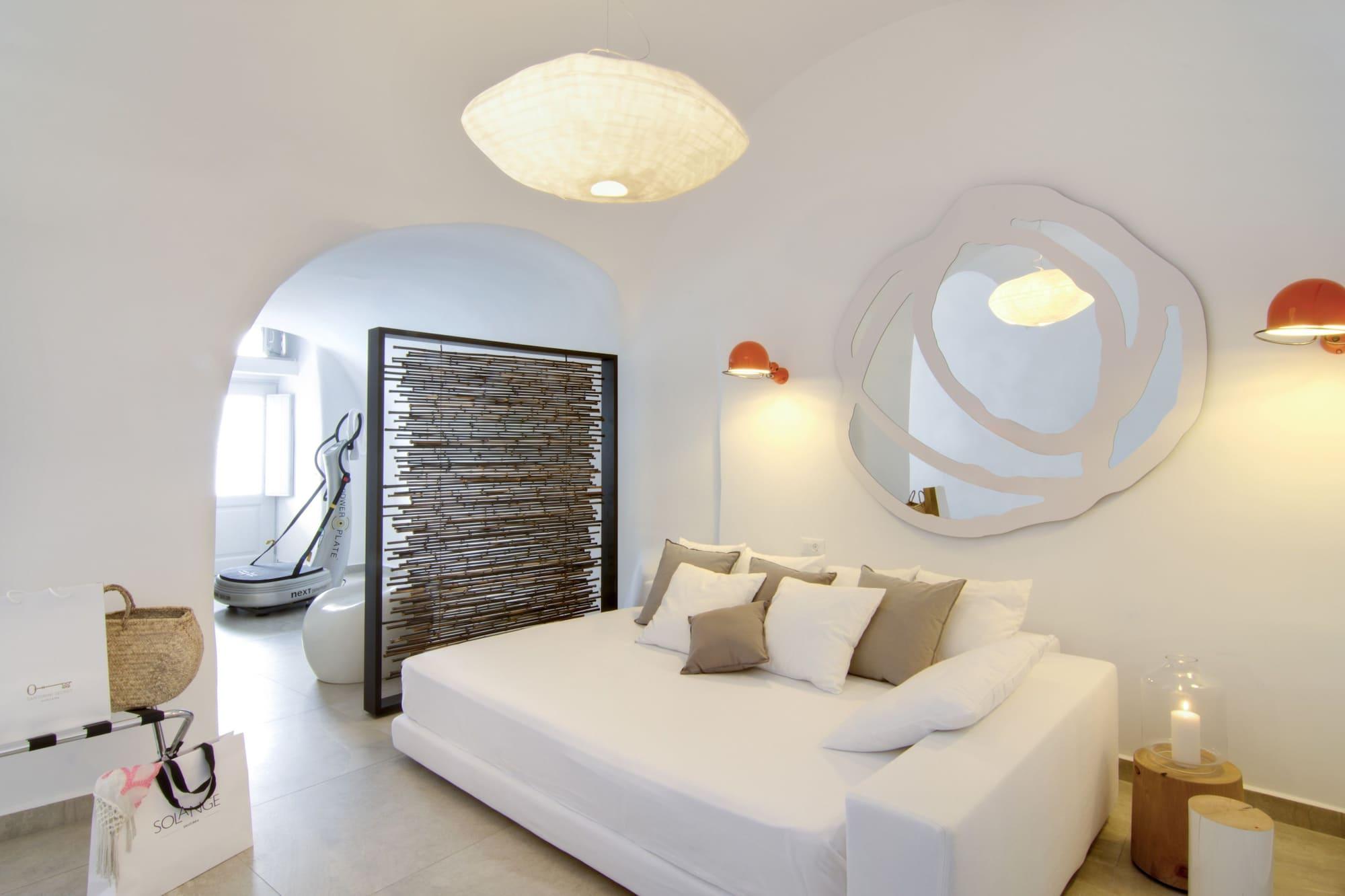 Grand, Pool, Suite, Caldera View
