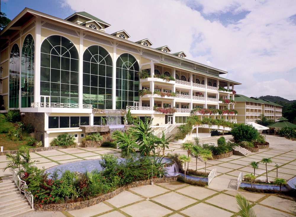 Gamboa Rainforest Reserve Hotel in COLON
