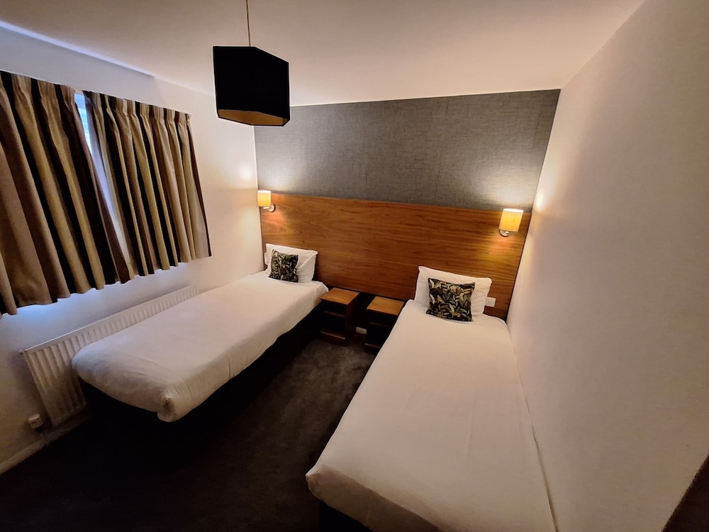 Stockwood Hotel 8/39