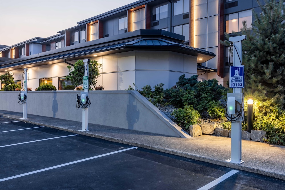Hyatt House Portland Airport 44/50