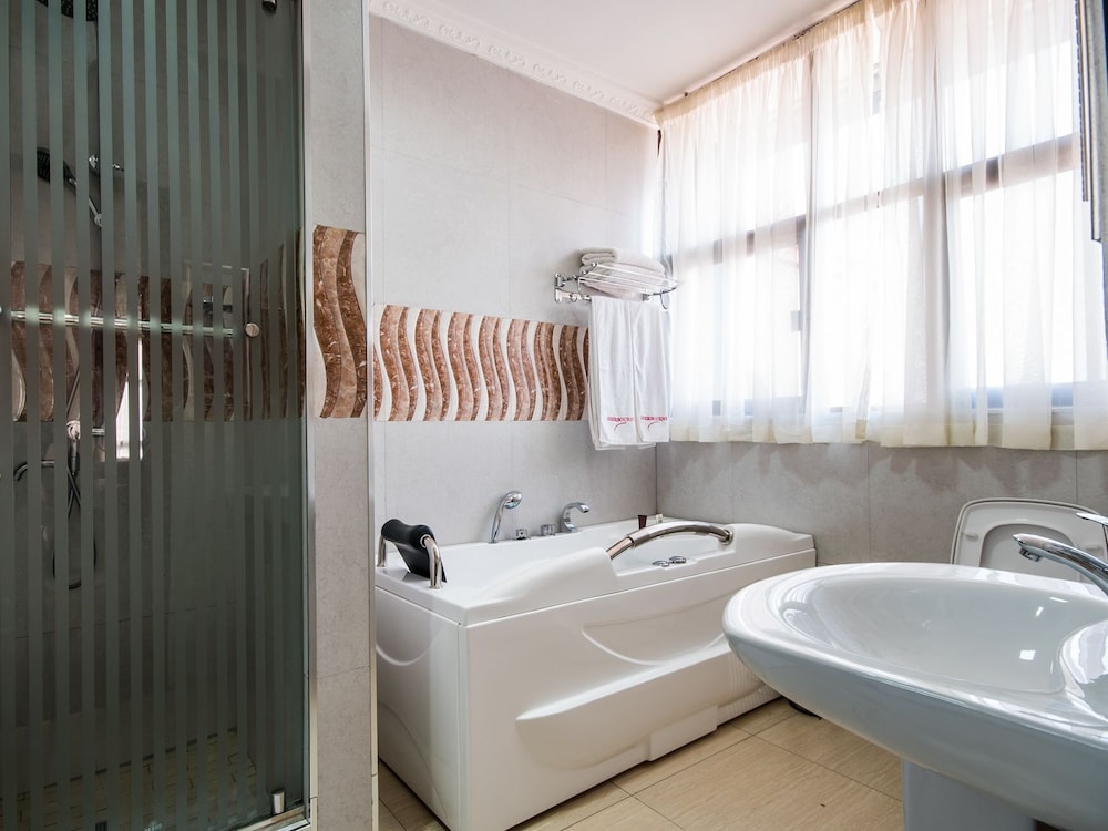 Sherbourne Hotel 32/32