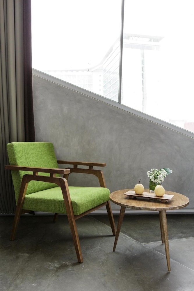 Janevalla Bandung 58/63