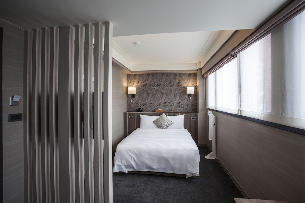 Citizen Hotel 37/55