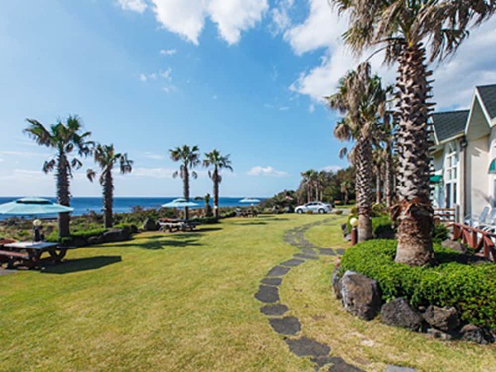 Jeju Bada Walking Pension 18/19