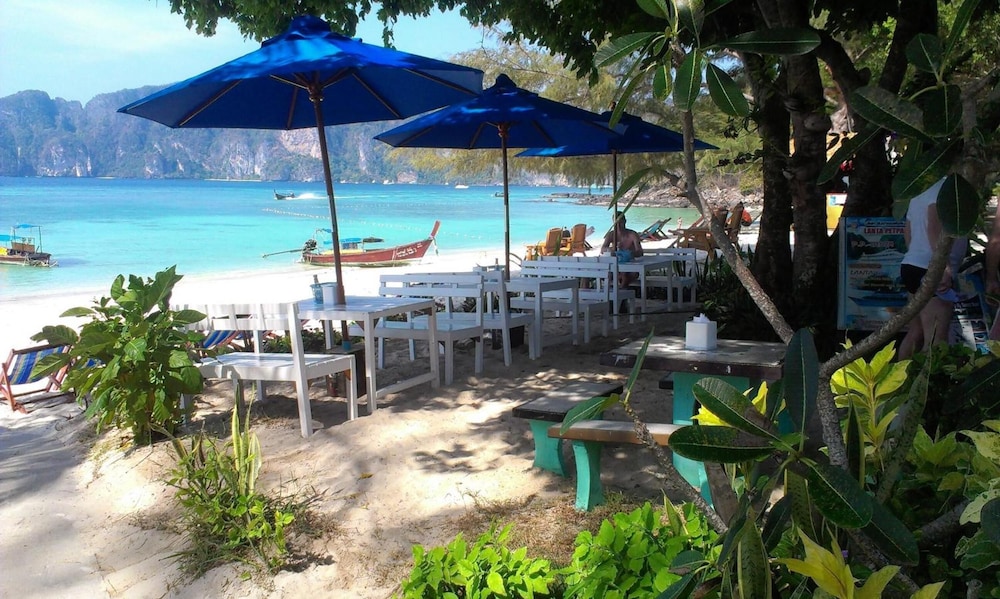 Pp Blue Sky Resort 37/42