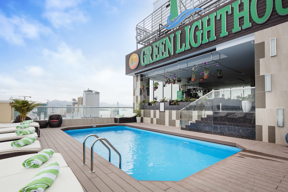 Green Lighthouse Hotel 3/58