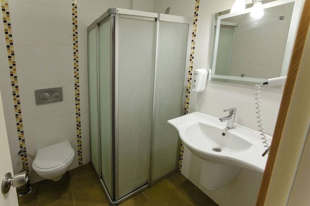 Diana Suite 45/47