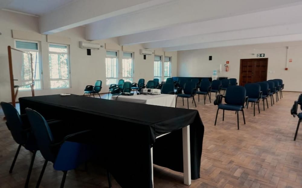 HOTEL DOM RAFAEL BUSINESS 27/46