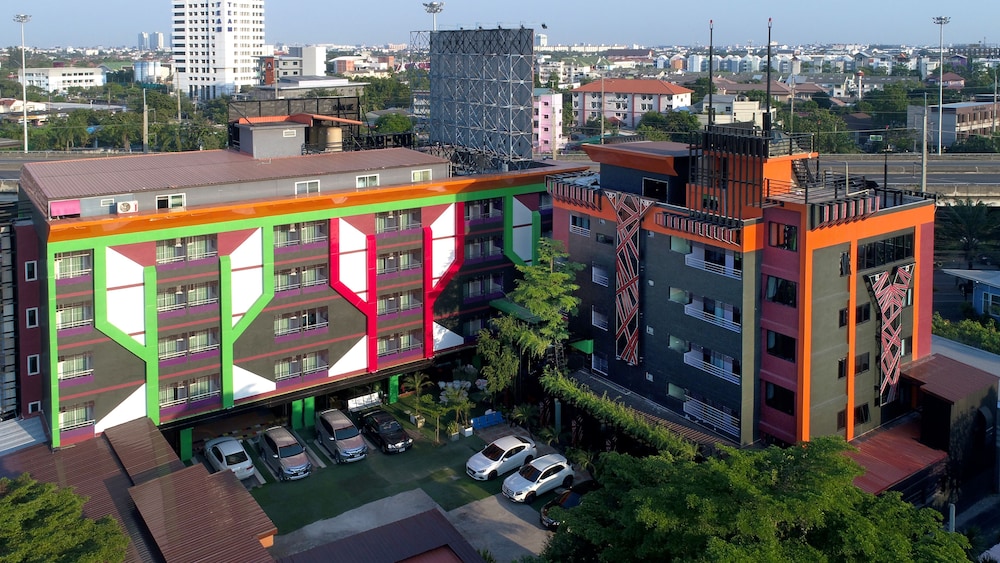 Media Hotel And Residence Bangkok 46/53
