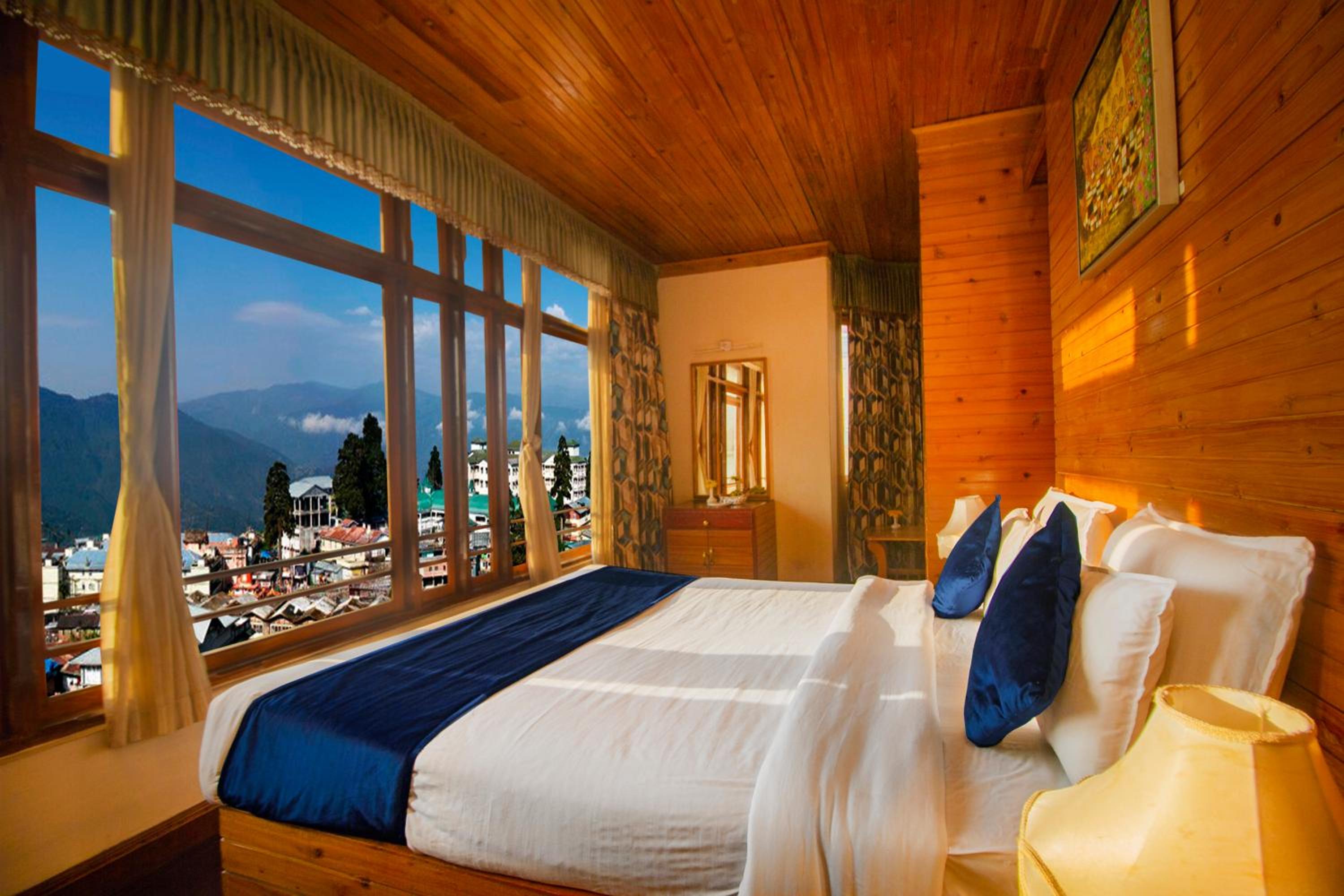Heritage Grand Room