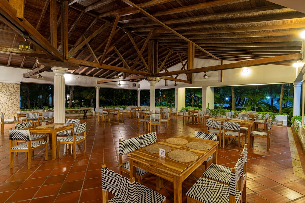 Hotel Cocoliso Island Resort 58/75