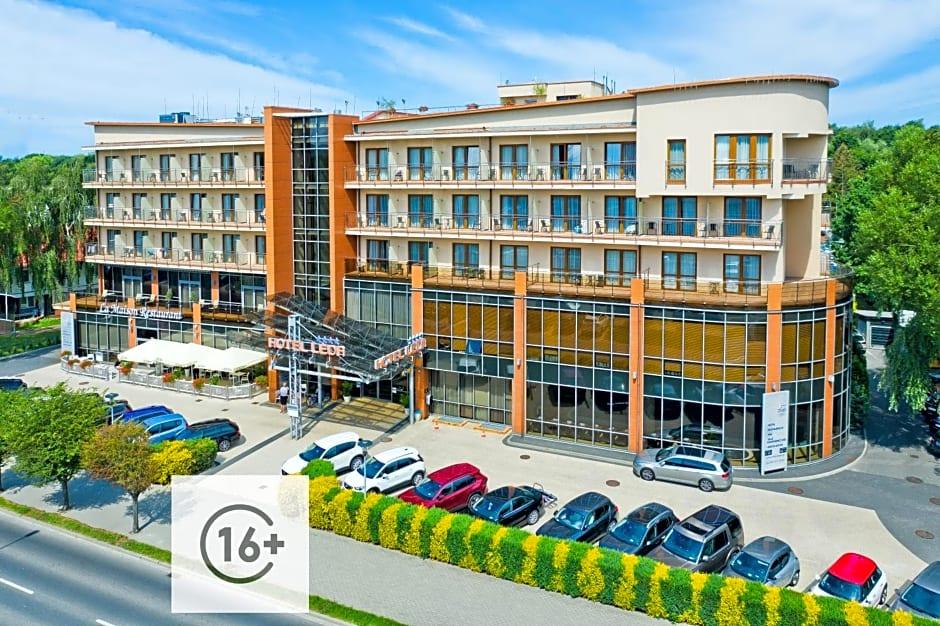 Hotel Leda Spa 45/50