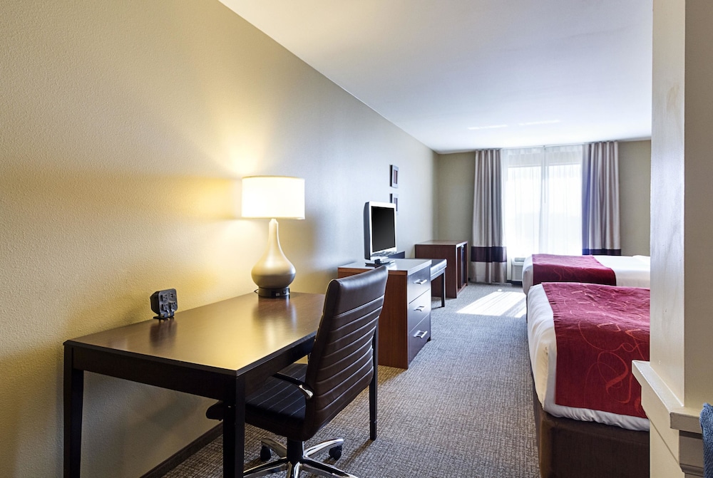 Comfort Suites & Conference Center Worthington MN 36/38