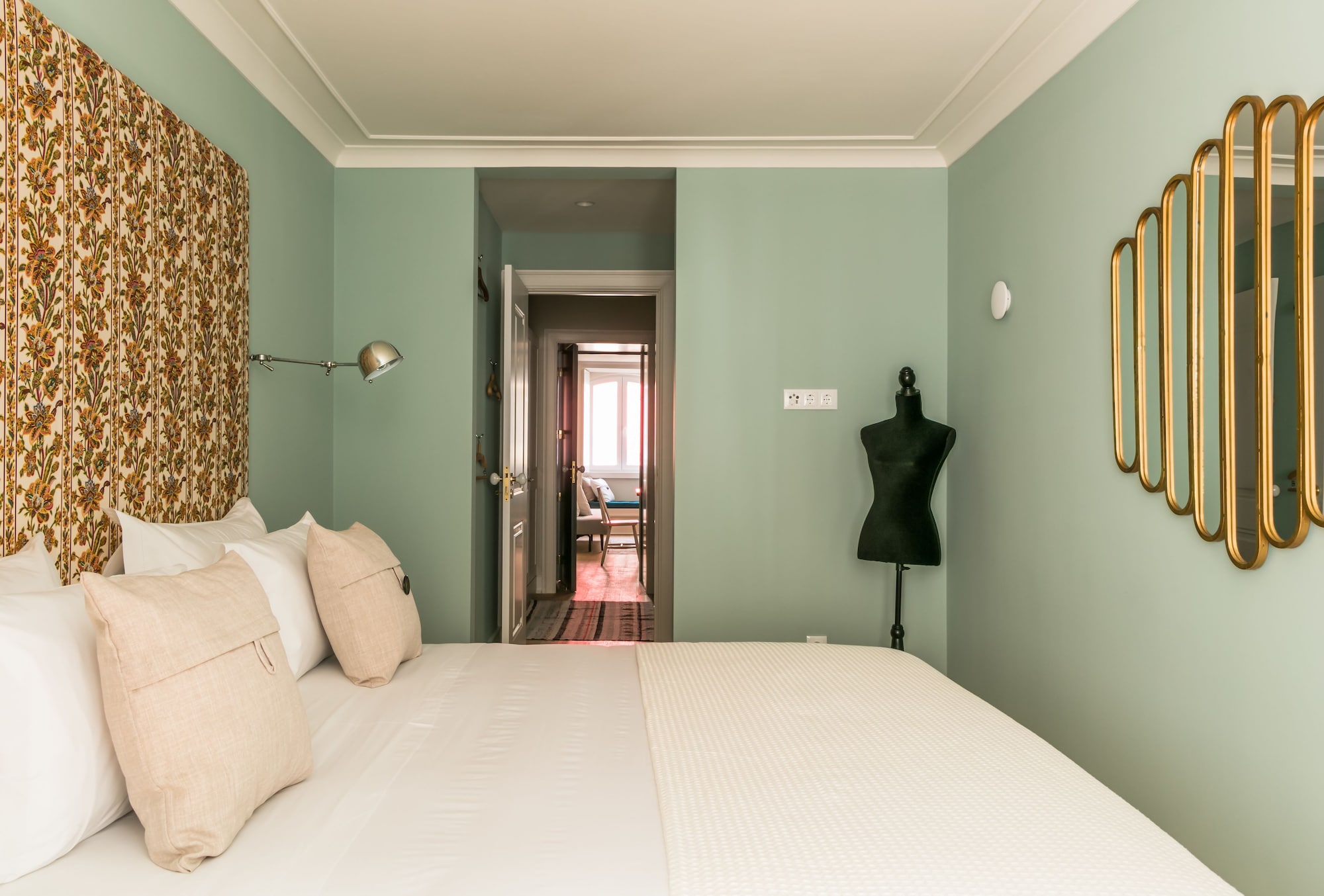1 BEDROOM, DELUXE, APARTMENT
