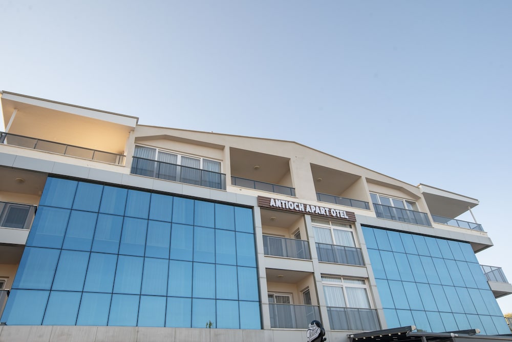 Antioch Apart Otel 3/32
