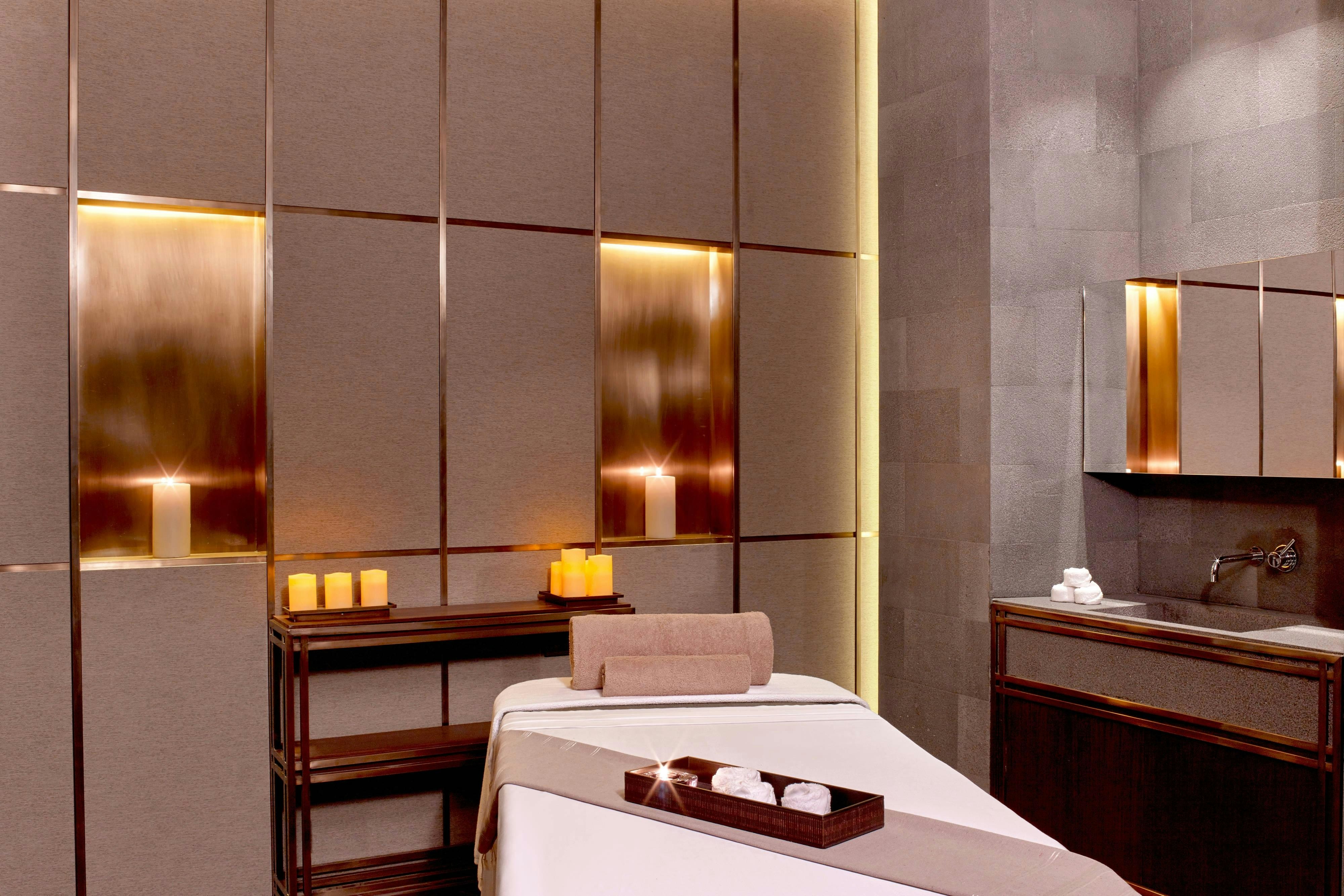 The St. Regis Istanbul 17/50