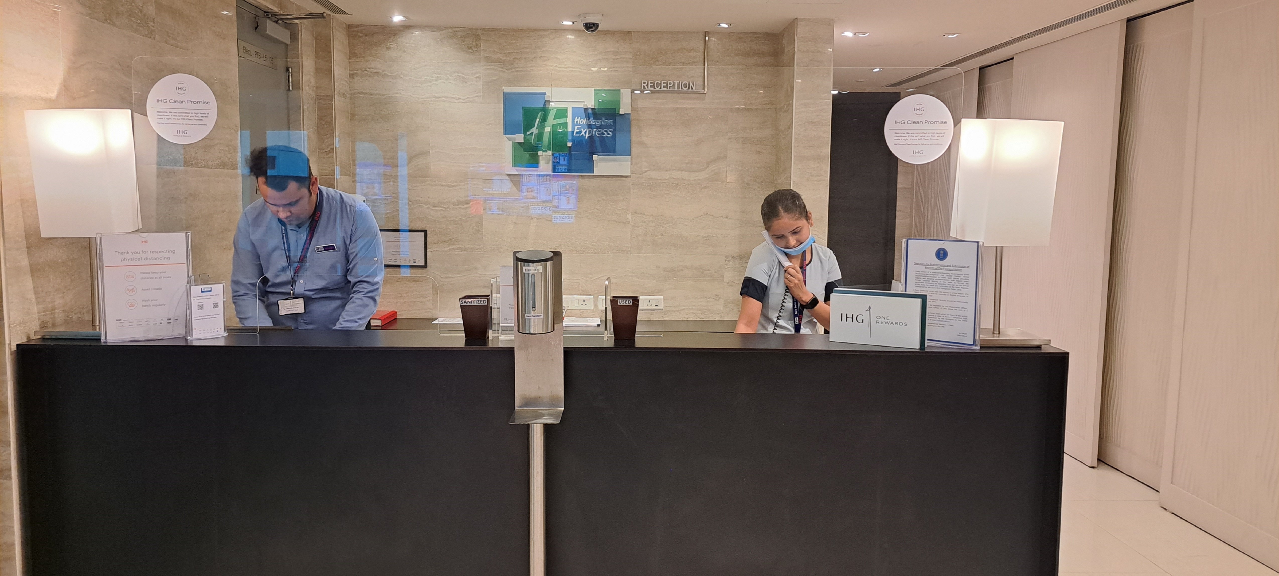 Holiday Inn Express New Delhi International Airport Terminal 3 Terminal Hotel 3/44