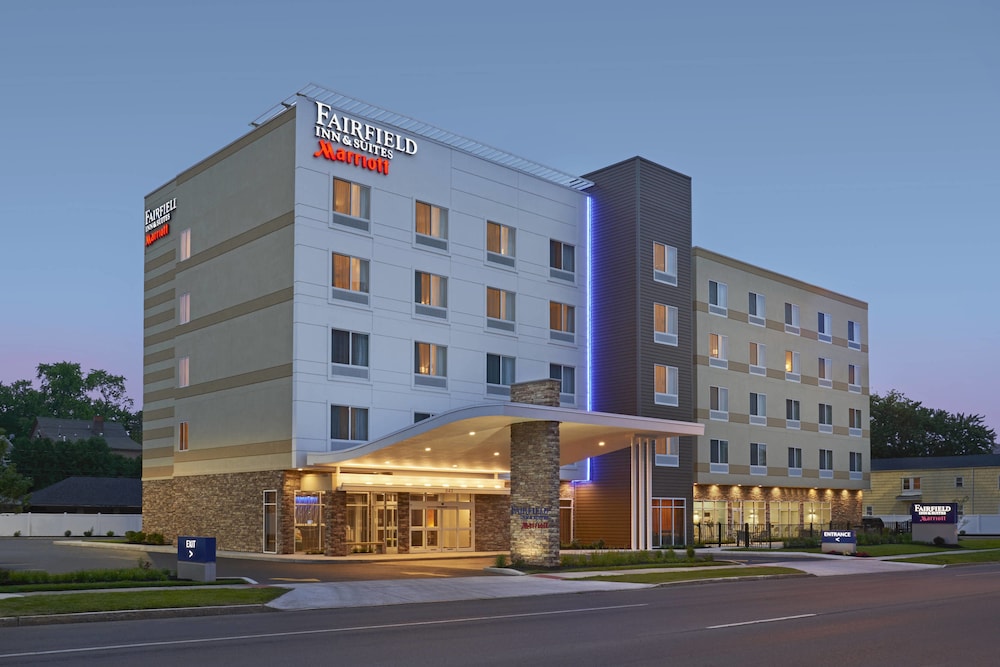 Fairfield Inn & Suites Niagara Falls 39/46