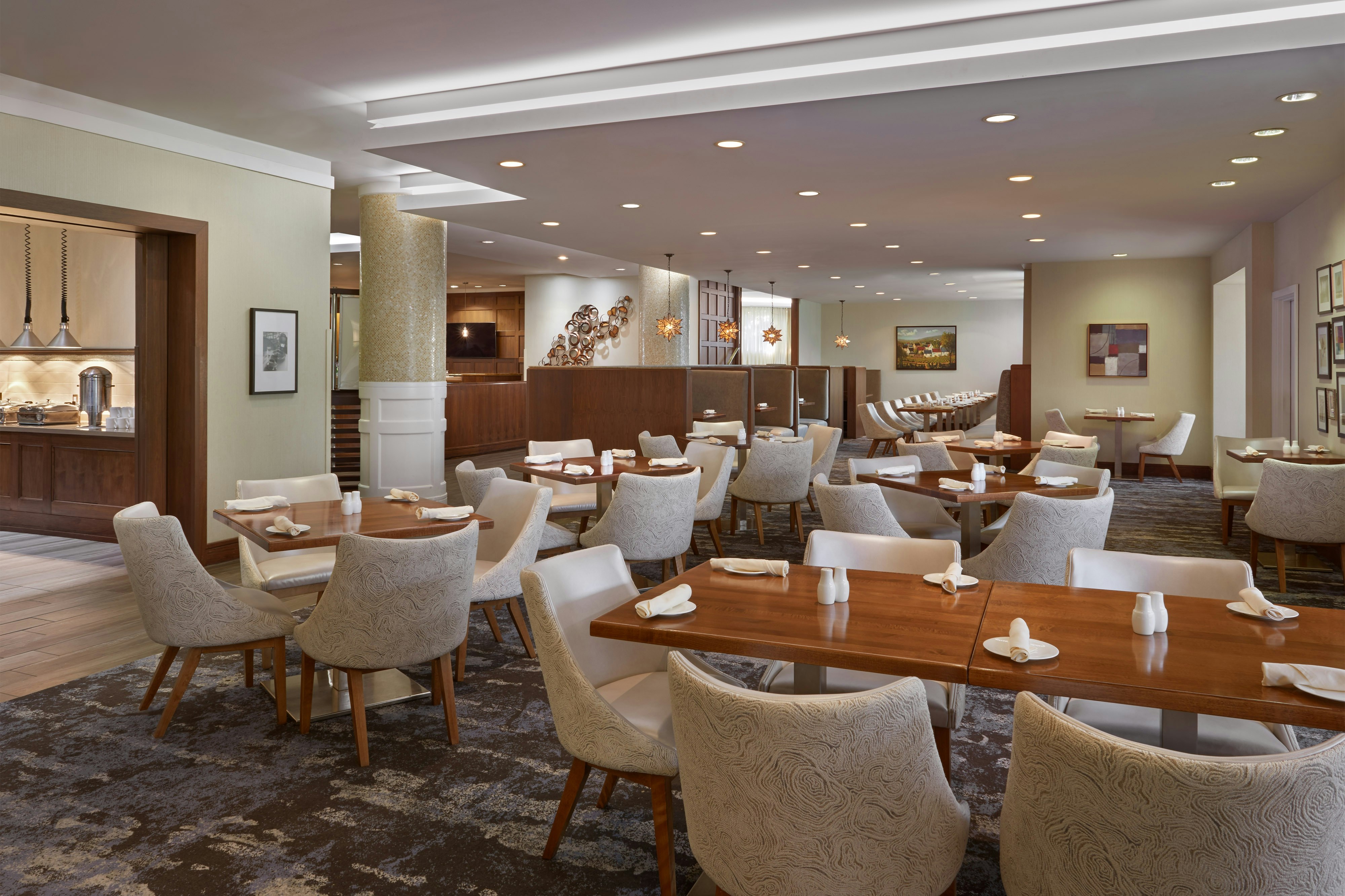 Sheraton Parkway Toronto North Hotel Suites 33/46