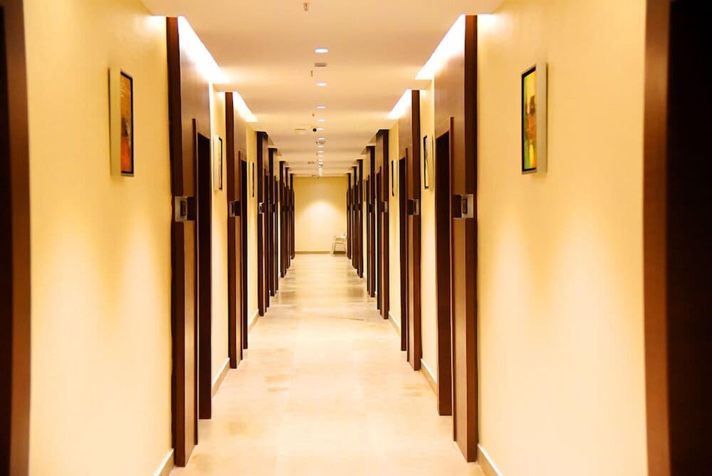 Vybrant Hotels 21/32