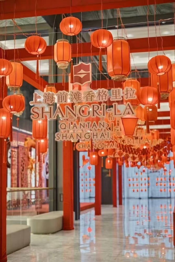 Shangri-La Qiantan Shanghai 34/50