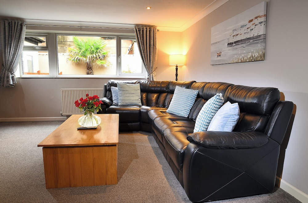 Twelve Self Serviced Apartments 36/50