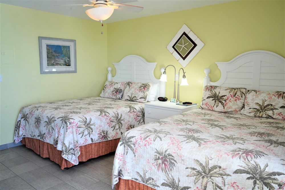 Glunz Ocean Beach Hotel and Resort 33/73