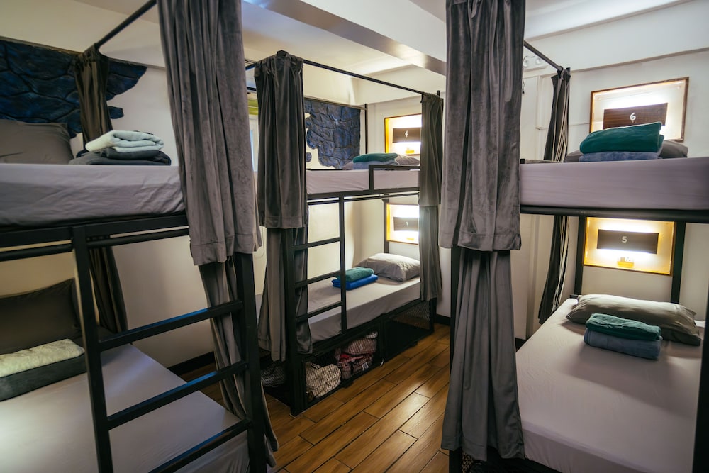 Outpost Beach Hostel - Adults Only 15/57