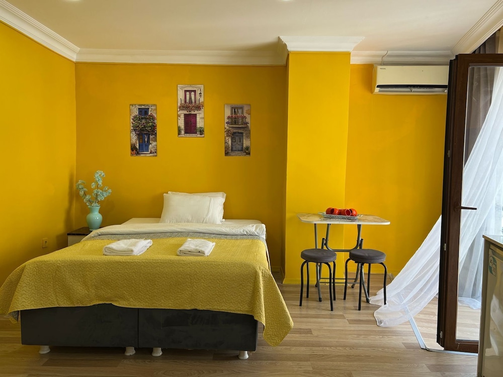 Avsin Apart Hotel 14/70